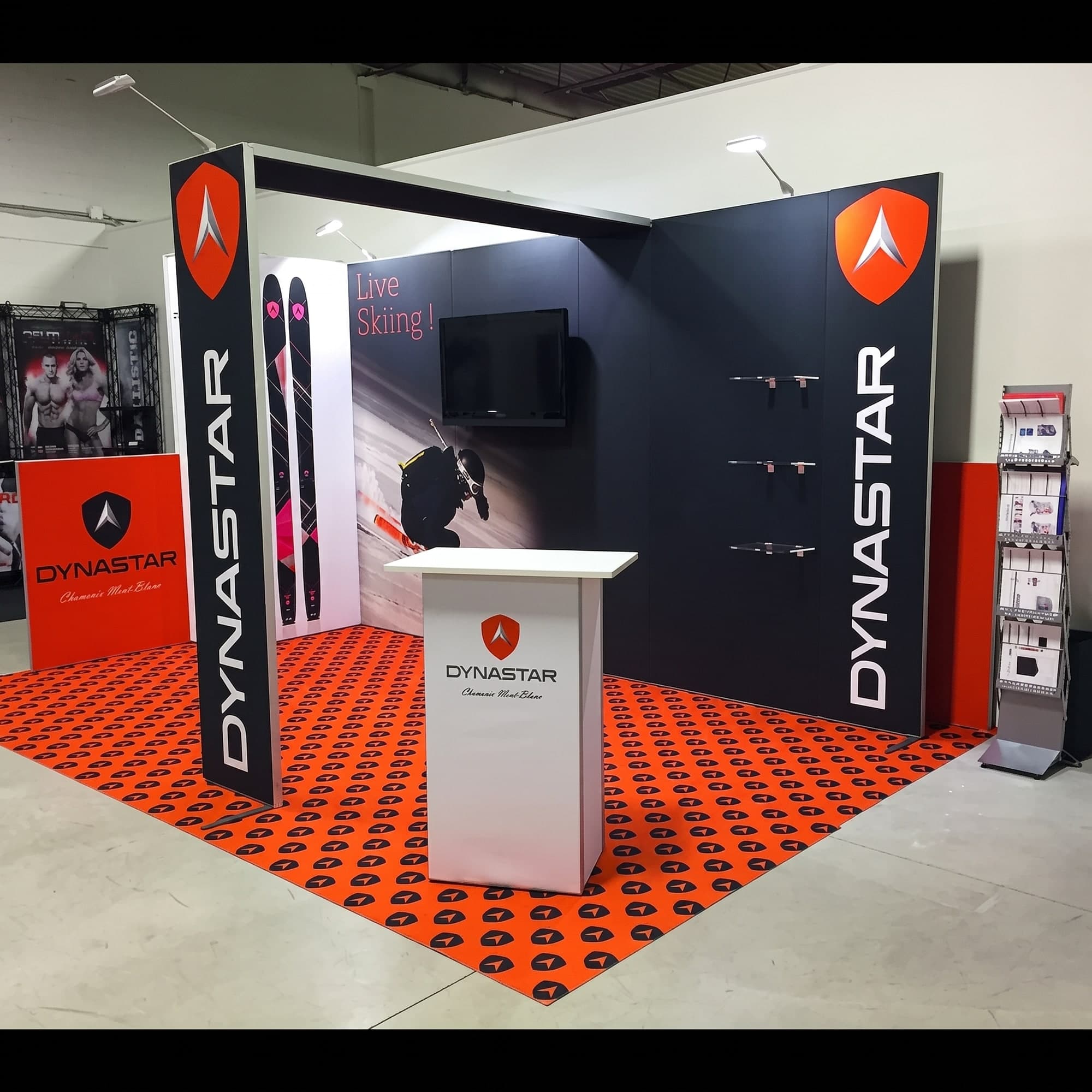 Prodigy modular exhibit built for Dynastar