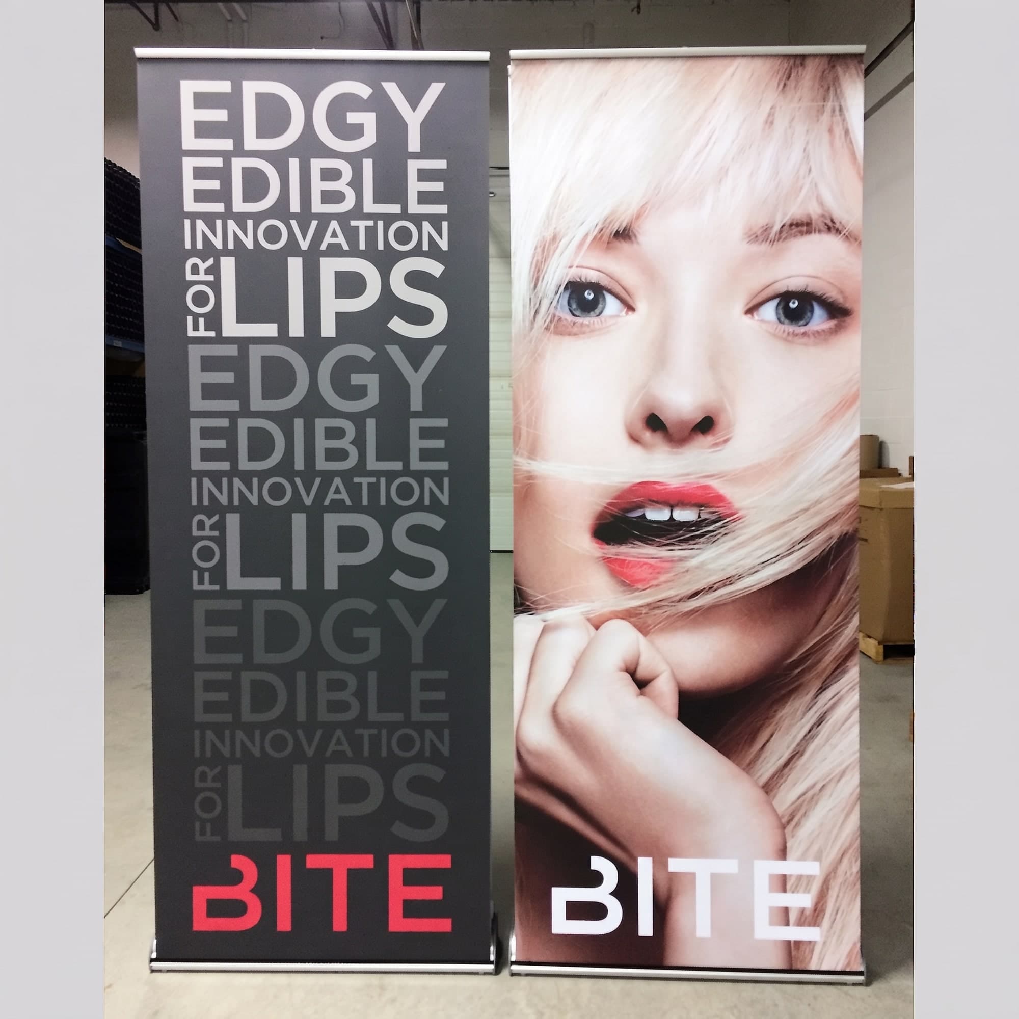 Tandem double-sided banner stand built for BITE